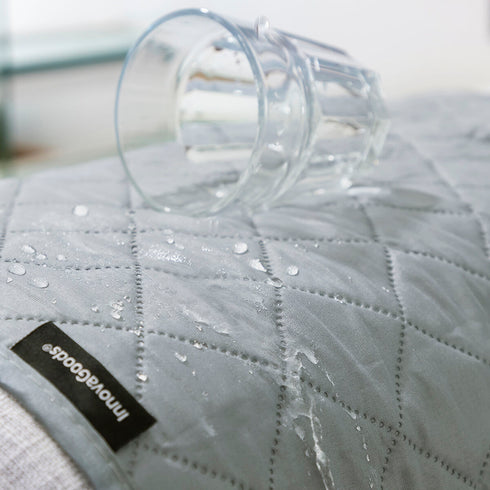 Funda Protectora Reversible para Sofá de 3 Plazas SoFree InnovaGoods